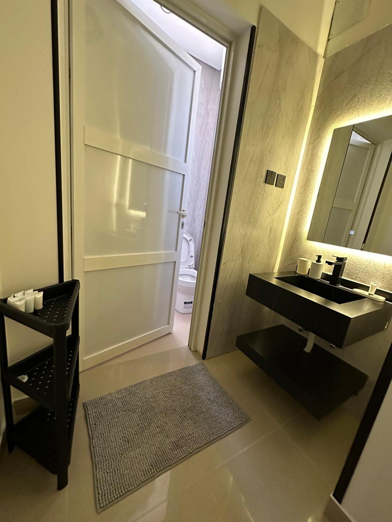 Apartment Modern & Cozy - 2